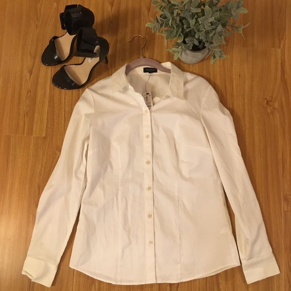 NWT The Limited Essential shirt, Med